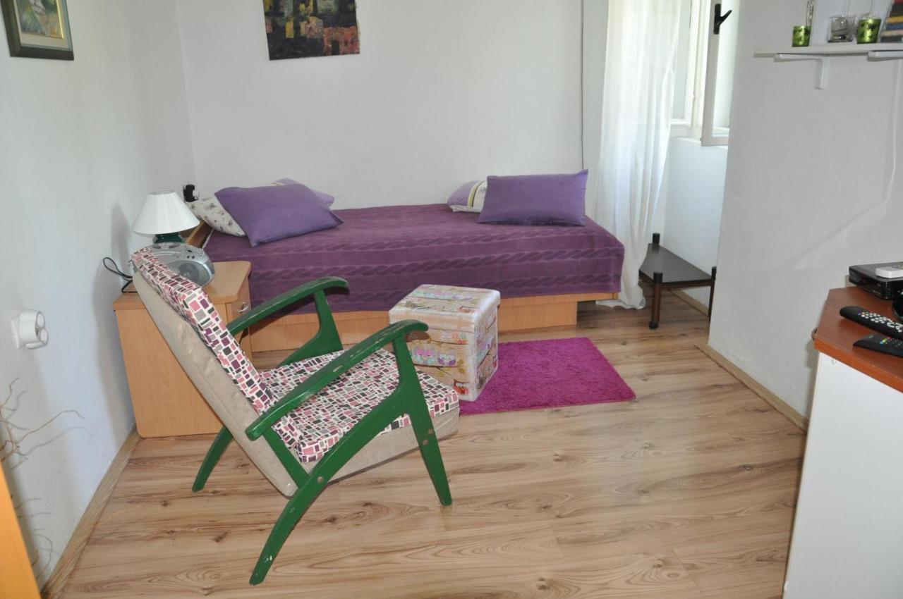 Apartment Marioni Buzet Exterior photo